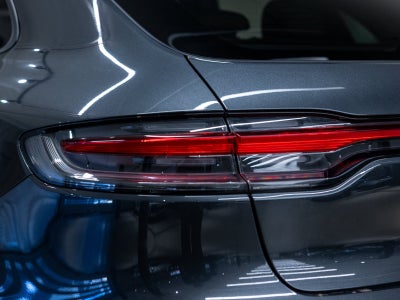 2023 Porsche Macan Macan