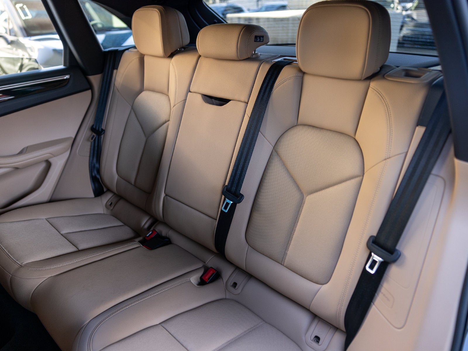 2023 Porsche Macan Macan