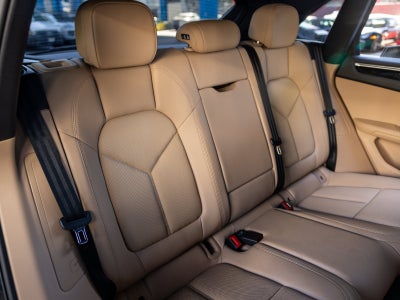 2023 Porsche Macan Macan