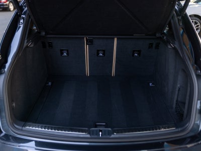 2023 Porsche Macan Macan