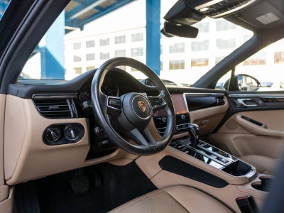 2023 Porsche Macan Macan