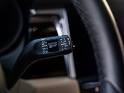 2023 Porsche Macan Macan