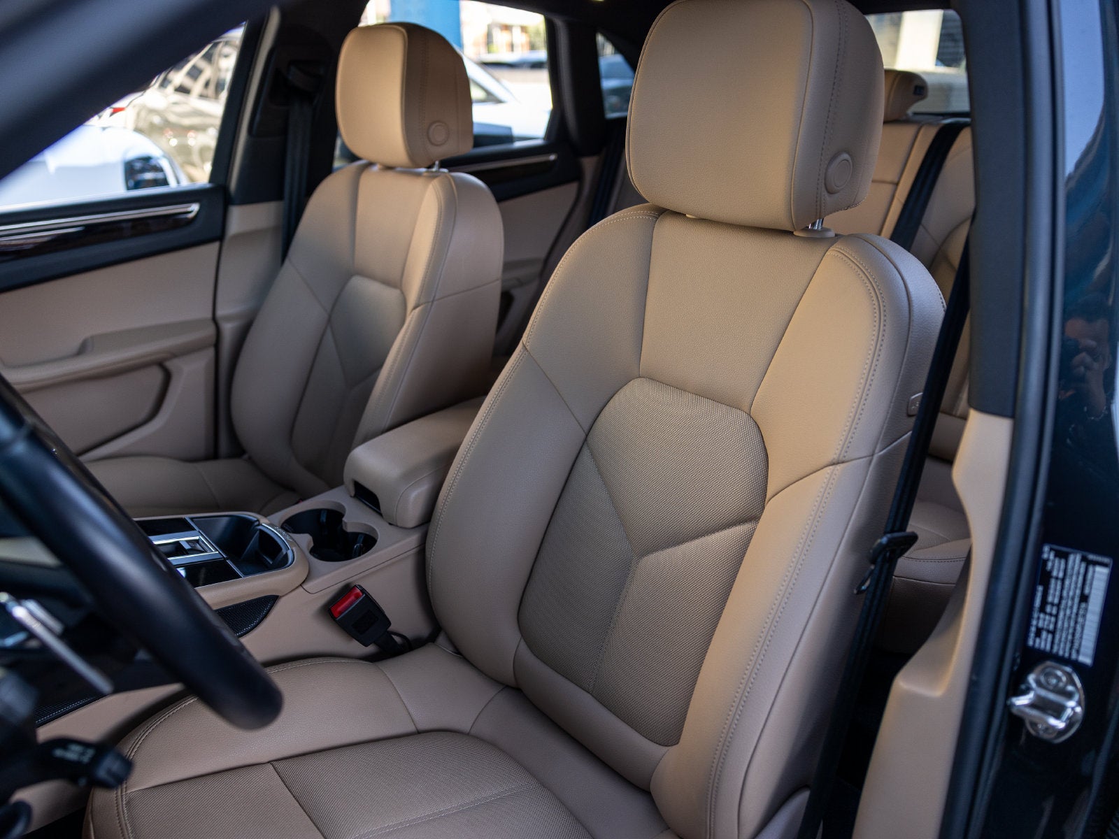 2023 Porsche Macan Macan