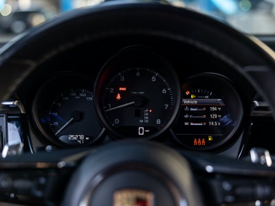 2023 Porsche Macan Macan