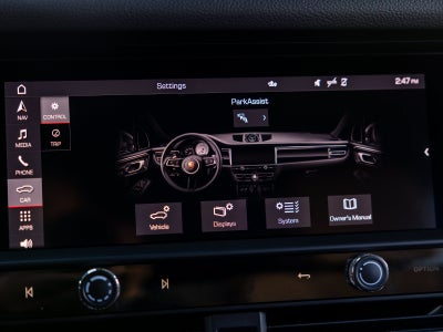 2023 Porsche Macan Macan