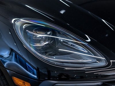 2025 Porsche Macan Macan