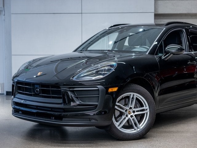 2025 Porsche Macan Macan