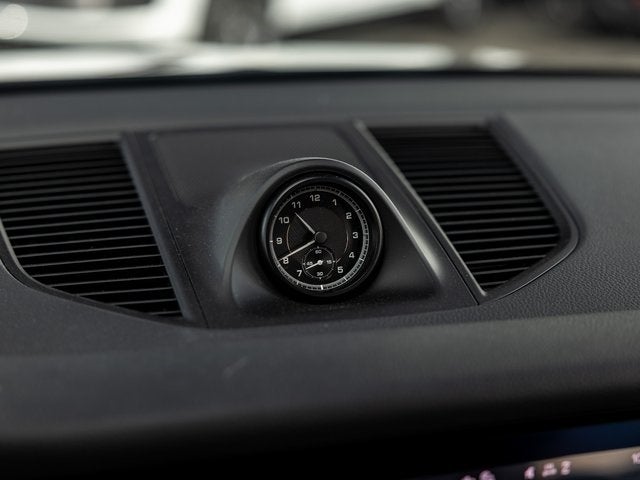 2025 Porsche Macan Macan