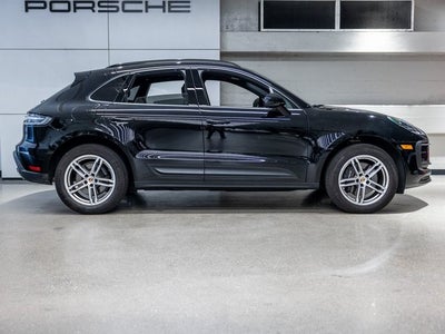 2025 Porsche Macan Macan