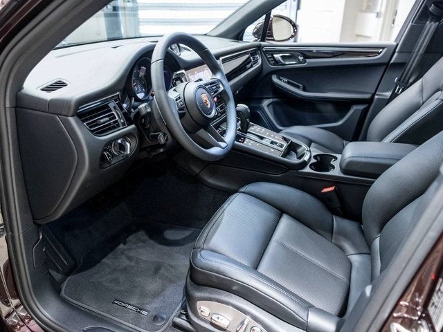2025 Porsche Macan Macan