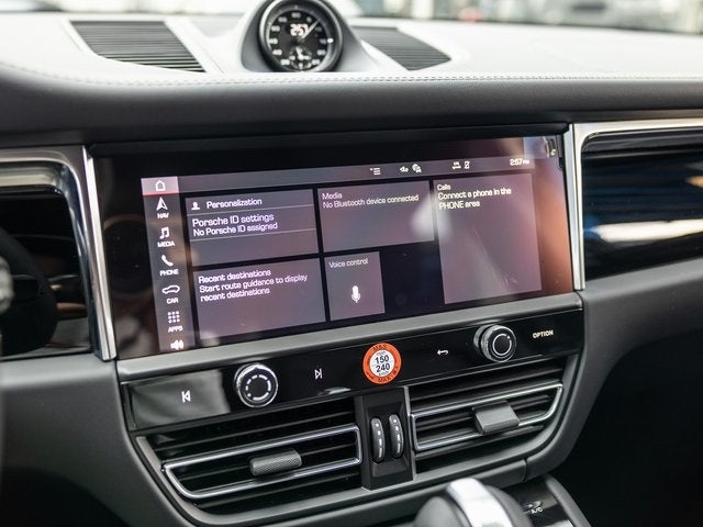 2026 Porsche Macan Macan T