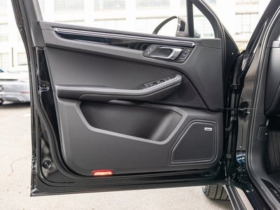 2026 Porsche Macan Macan T