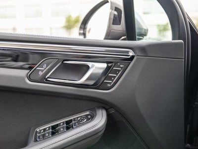 2026 Porsche Macan Macan T