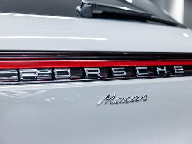 2026 Porsche Macan Macan