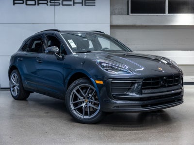2026 Porsche Macan Base