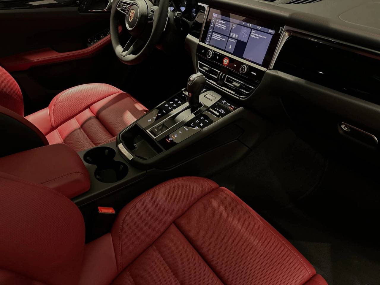 2025 Porsche Macan Macan