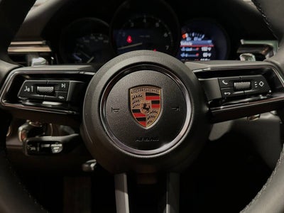 2025 Porsche Macan Macan