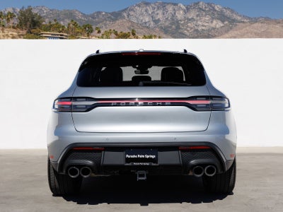 2025 Porsche Macan Base