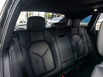 2025 Porsche Macan Macan