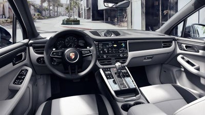 2025 Porsche Macan Macan