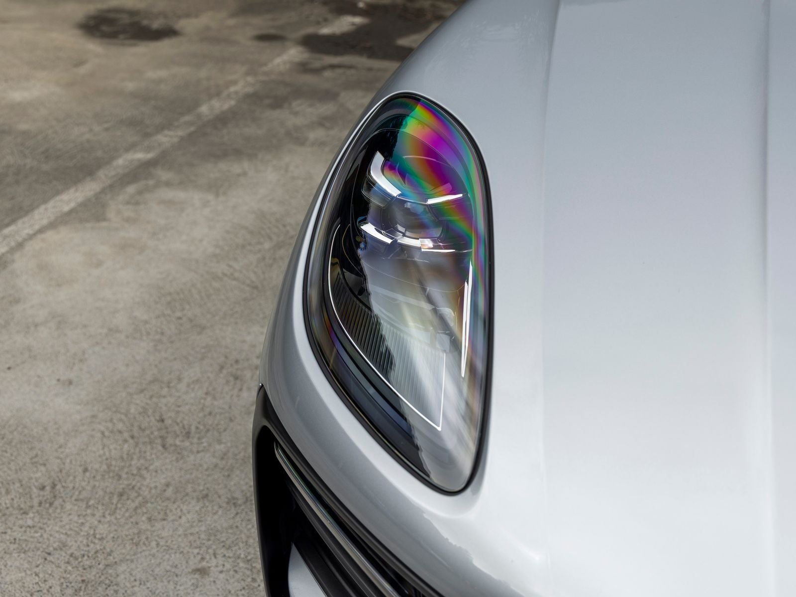 2026 Porsche Macan Base