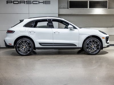 2026 Porsche Macan Macan