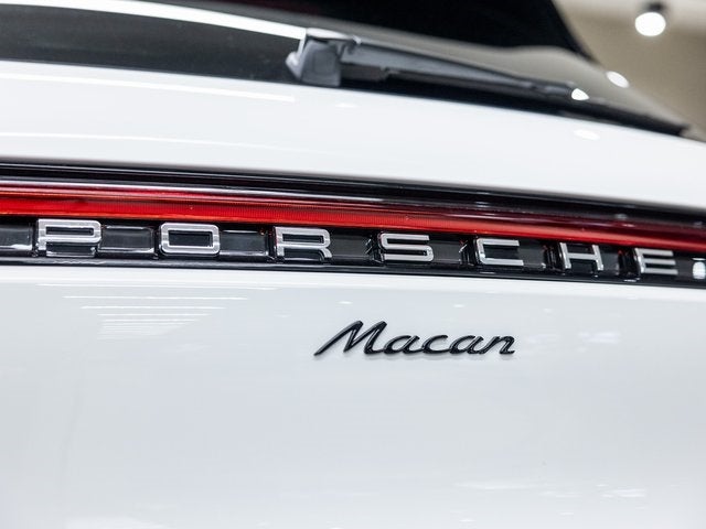2026 Porsche Macan Macan