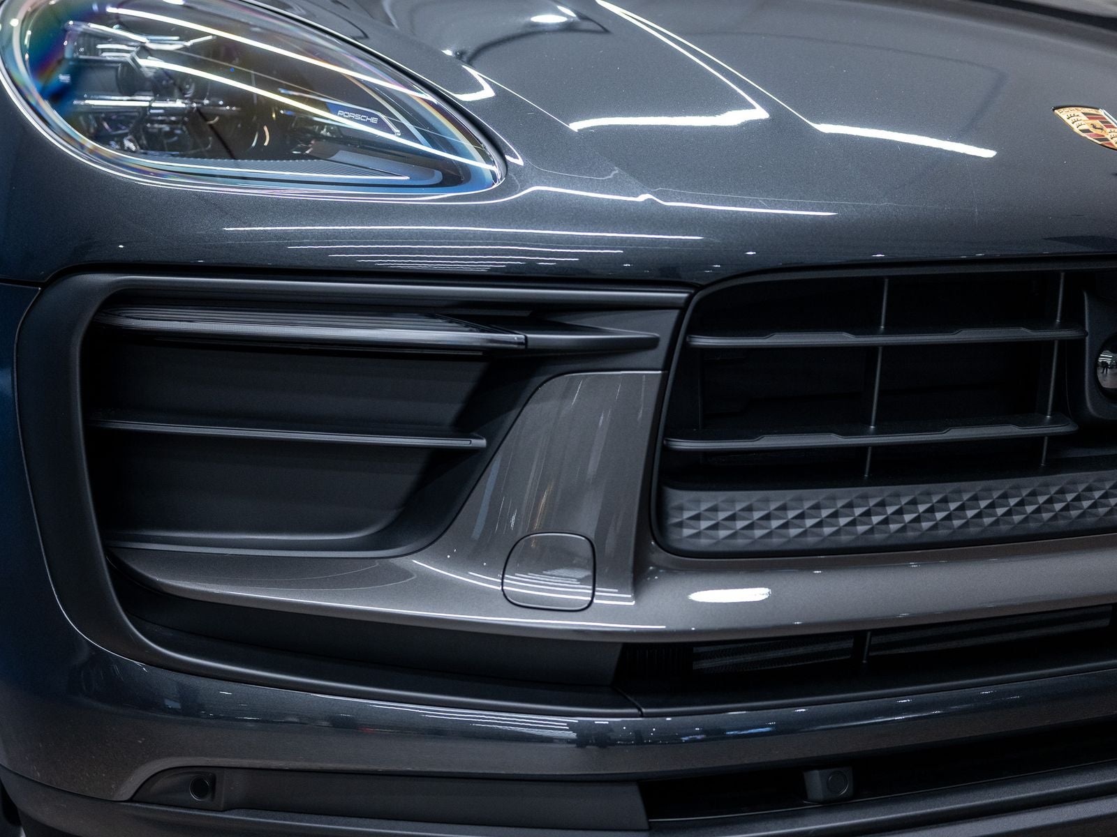 2026 Porsche Macan T