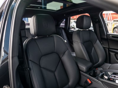 2026 Porsche Macan T