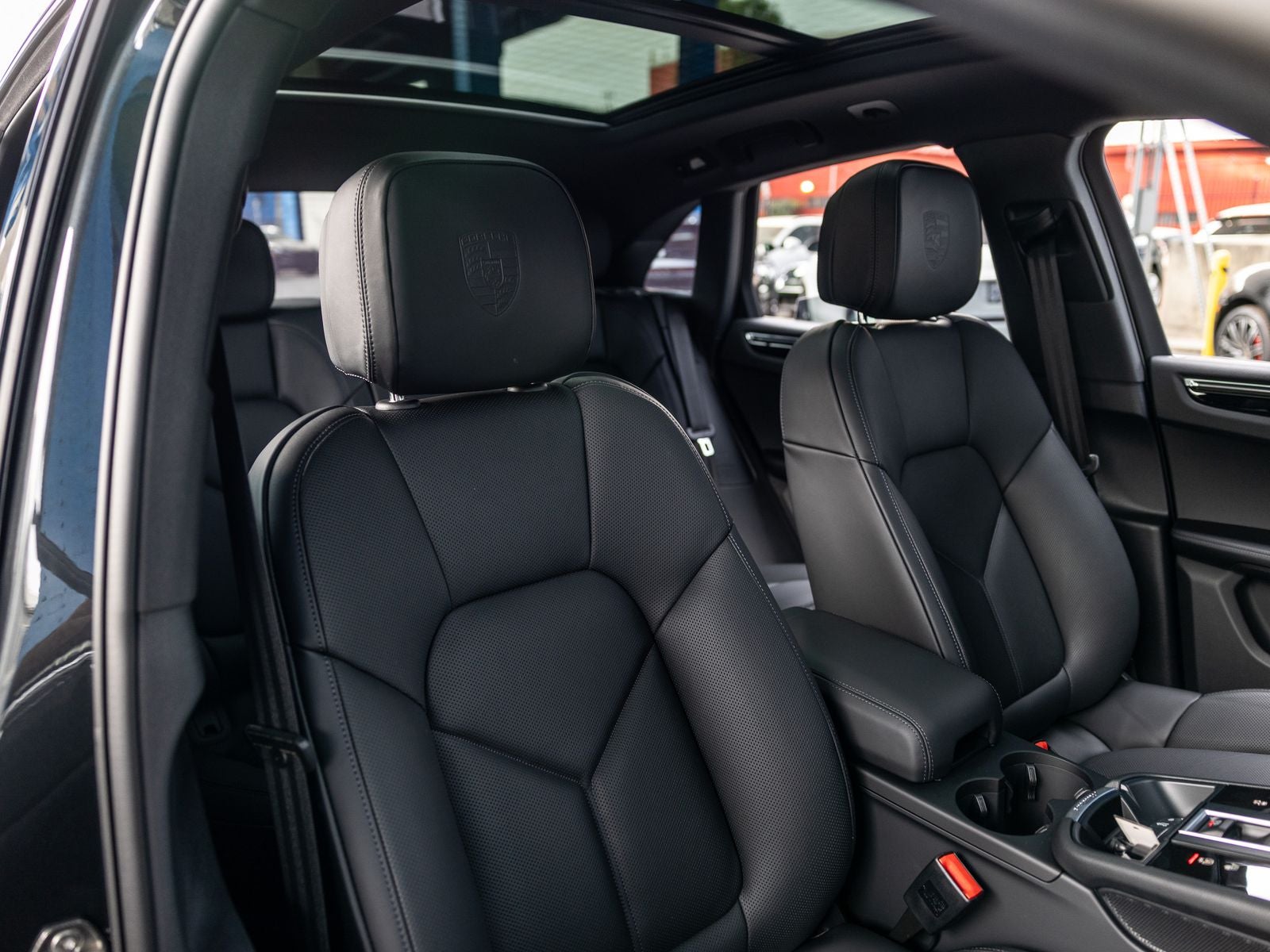 2026 Porsche Macan T