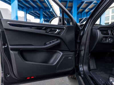 2026 Porsche Macan T