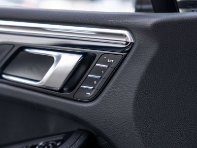 2026 Porsche Macan T