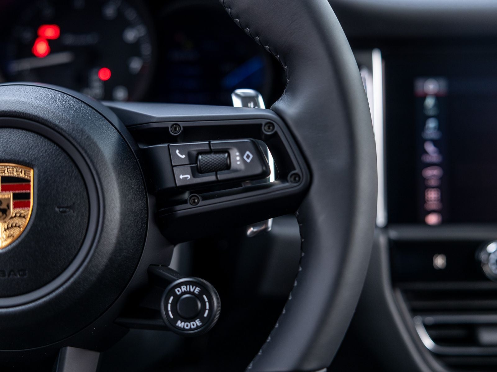 2026 Porsche Macan T