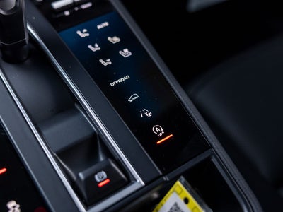 2026 Porsche Macan T