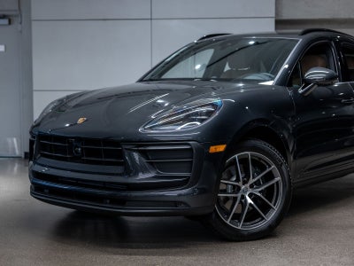 2026 Porsche Macan Macan