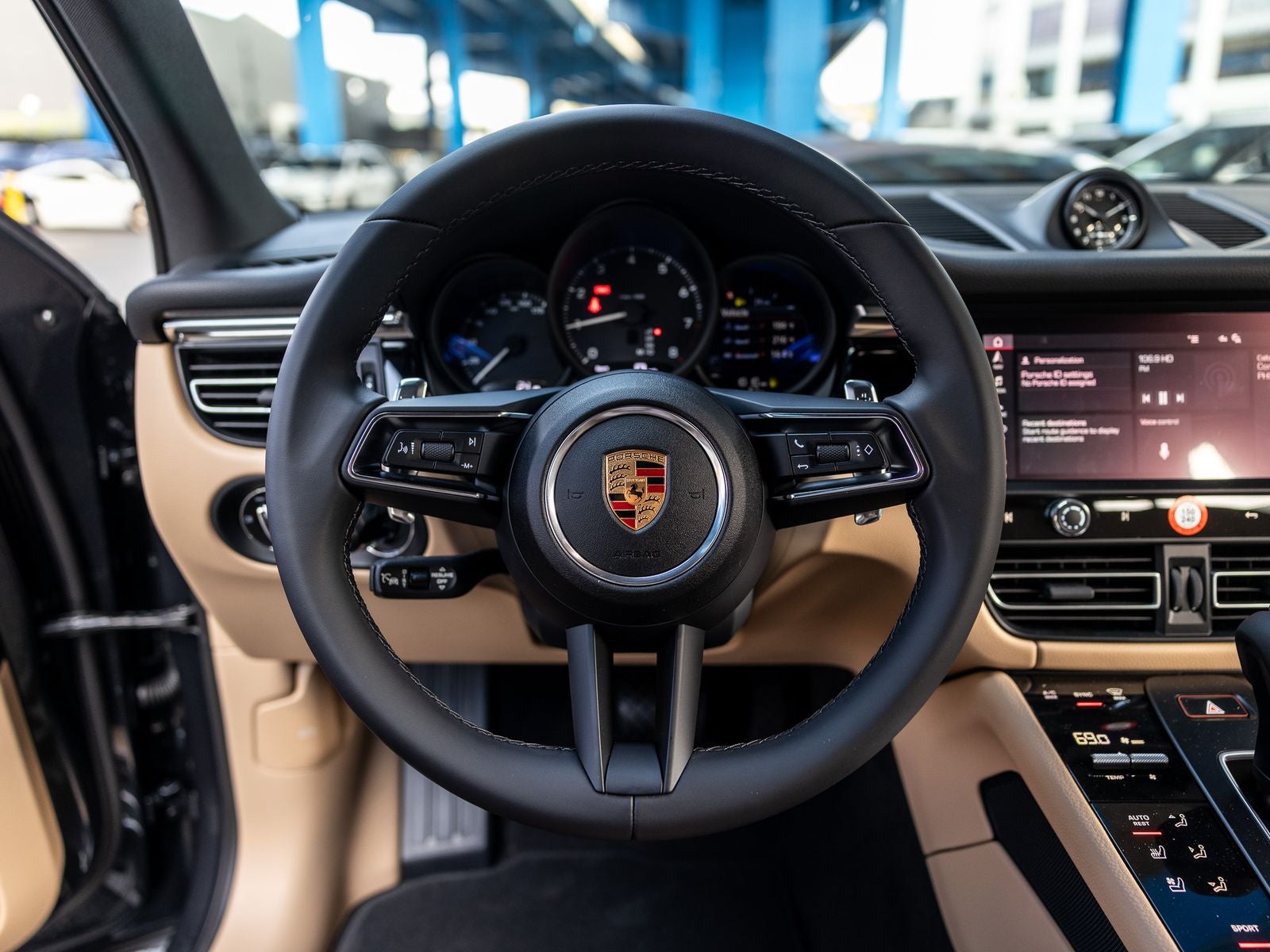 2026 Porsche Macan Macan