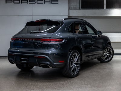 2026 Porsche Macan Macan
