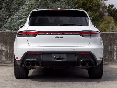 2026 Porsche Macan Base