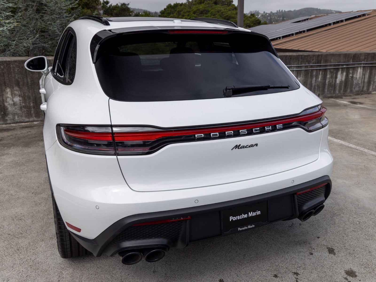 2026 Porsche Macan Base