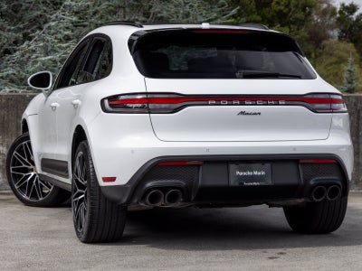 2026 Porsche Macan Base