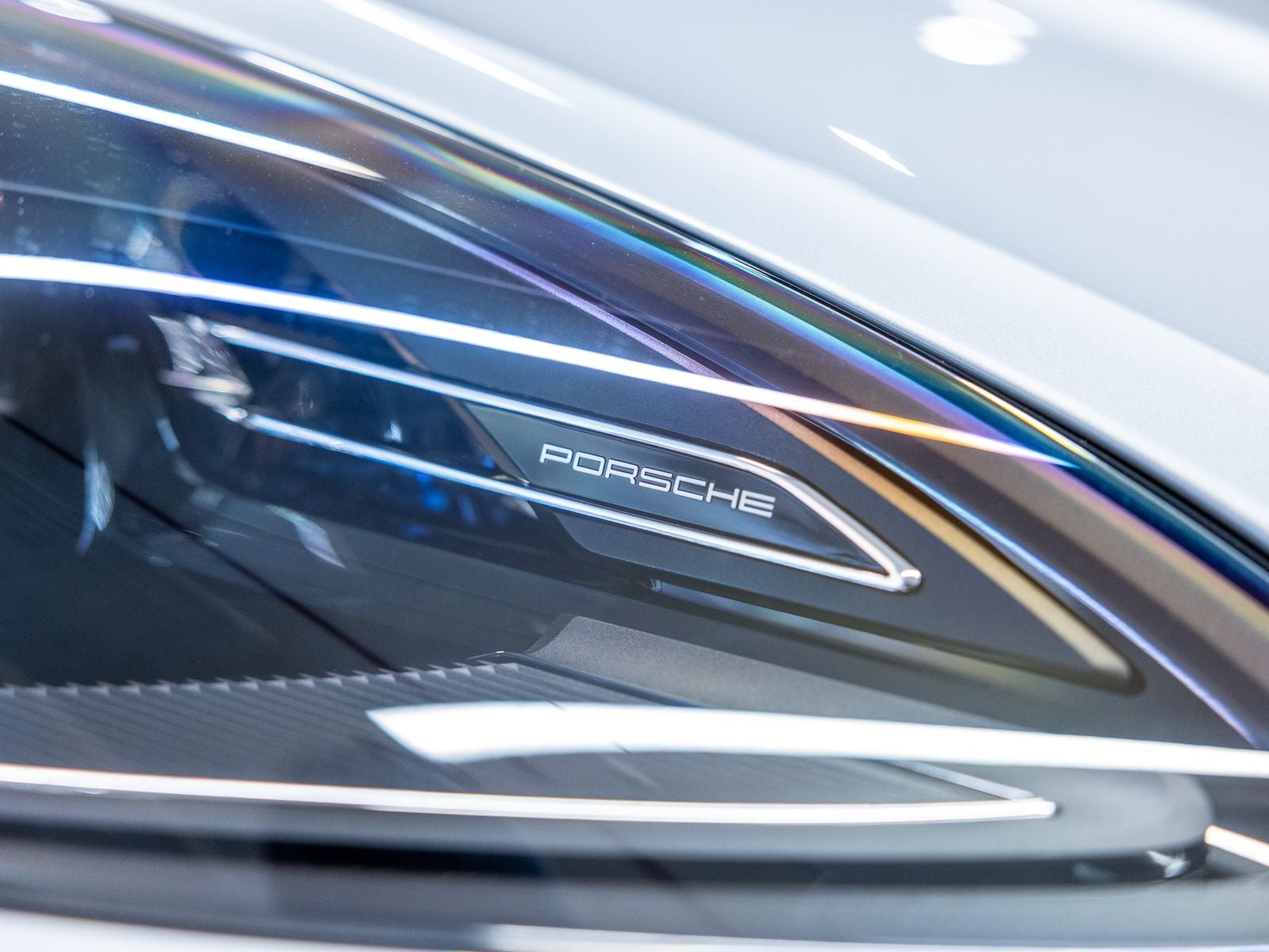 2026 Porsche Macan T