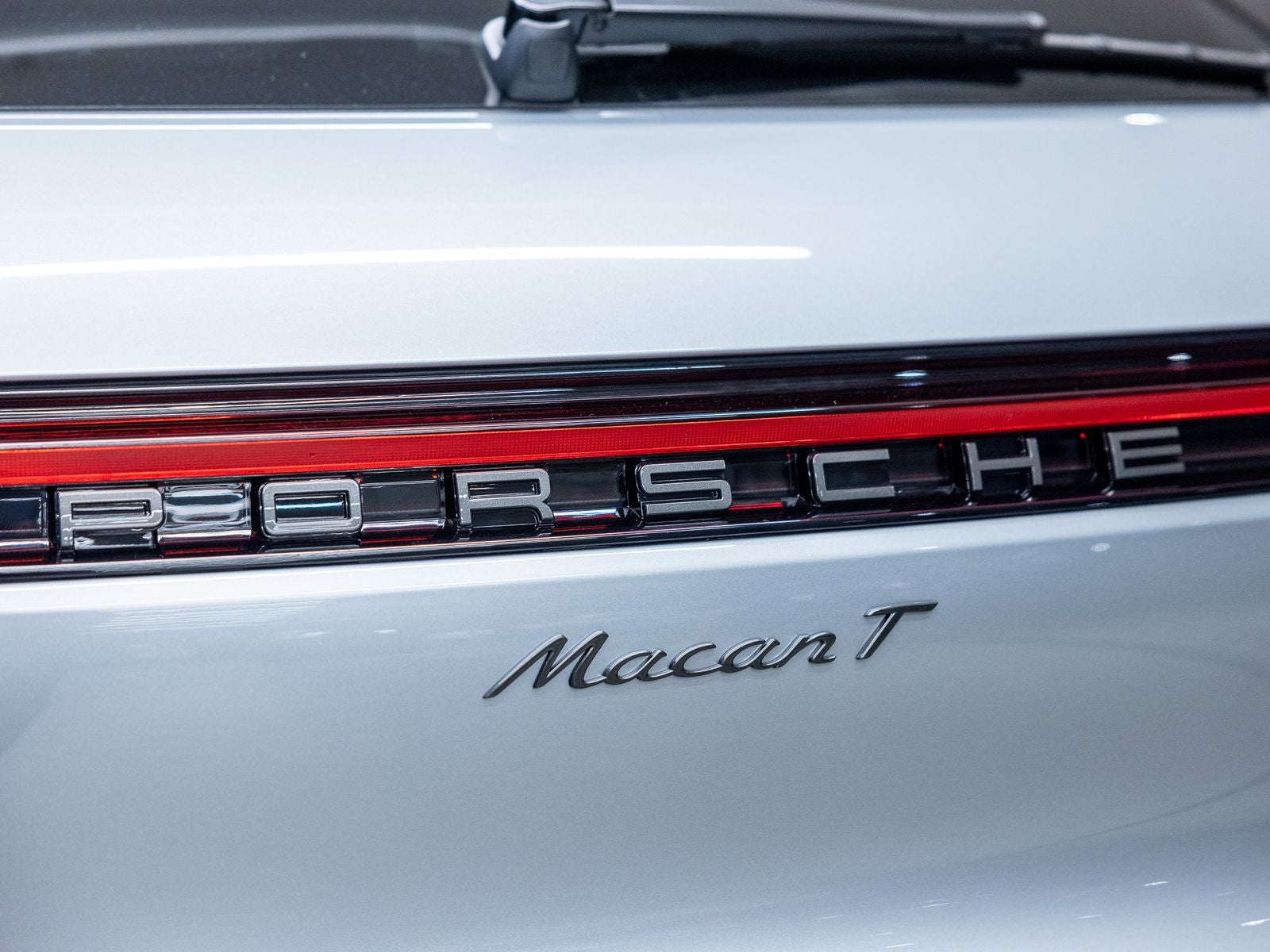 2026 Porsche Macan T