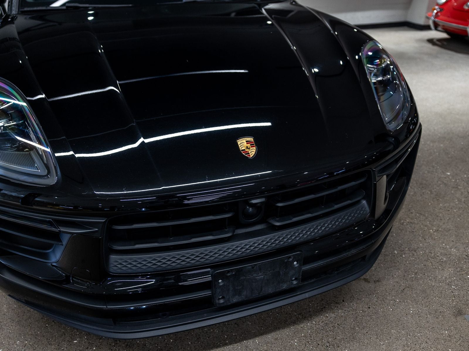 2024 Porsche Macan Base