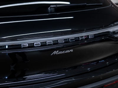 2024 Porsche Macan Base