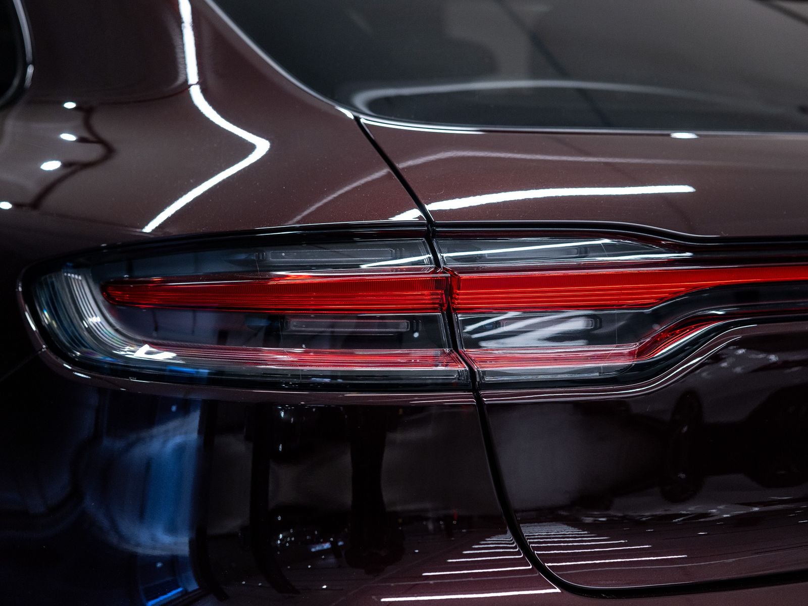 2024 Porsche Macan Base