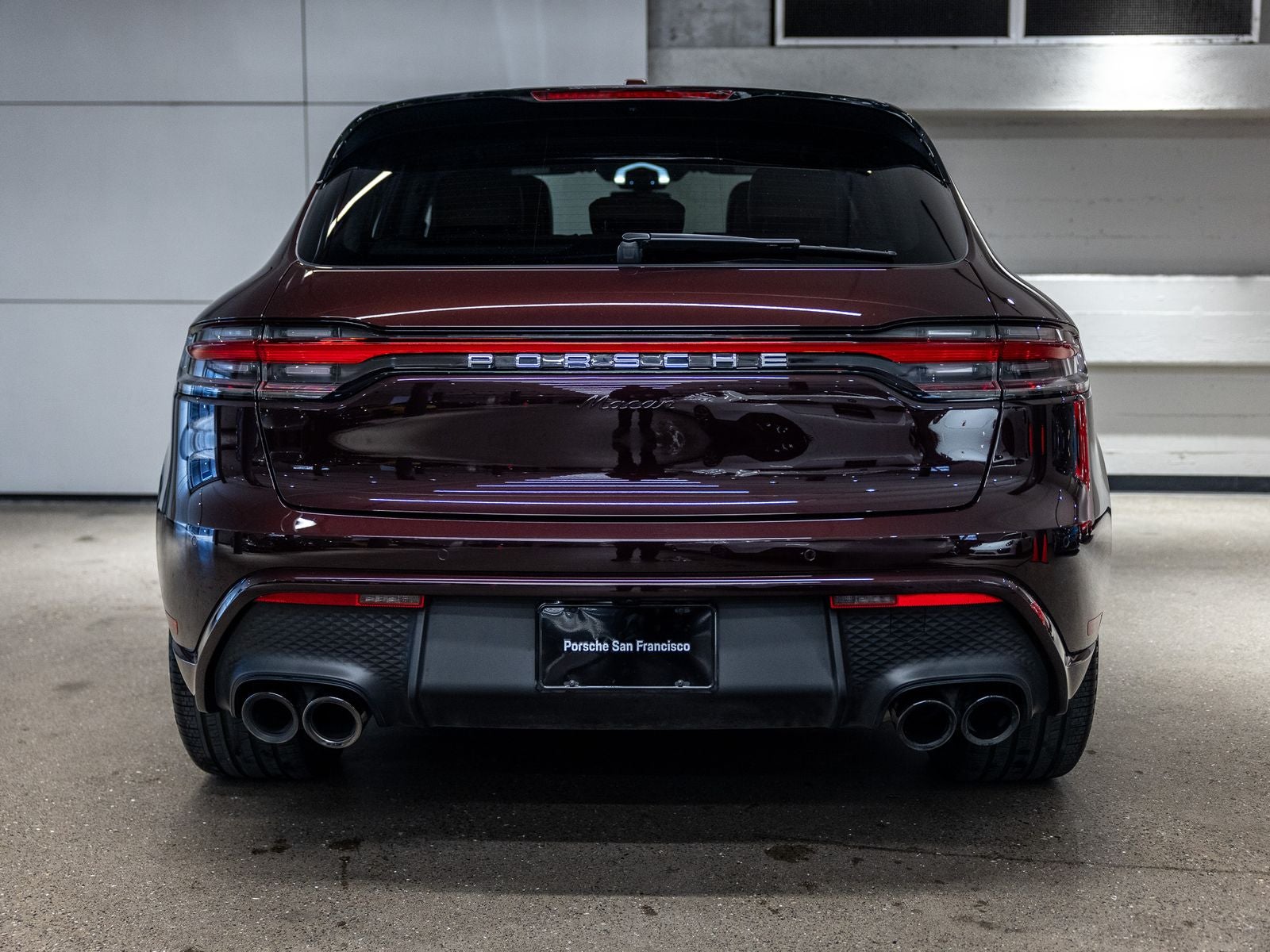 2024 Porsche Macan Base
