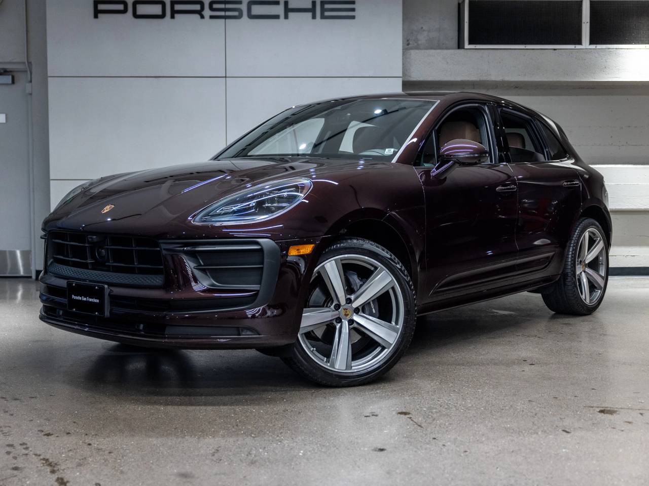 2024 Porsche Macan Base