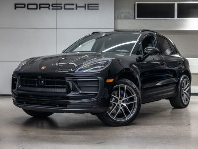 2026 Porsche Macan Base