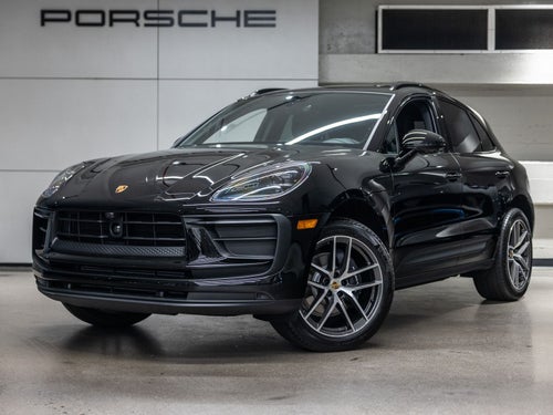 2026 Porsche Macan Base