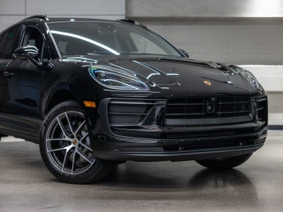 2026 Porsche Macan Base